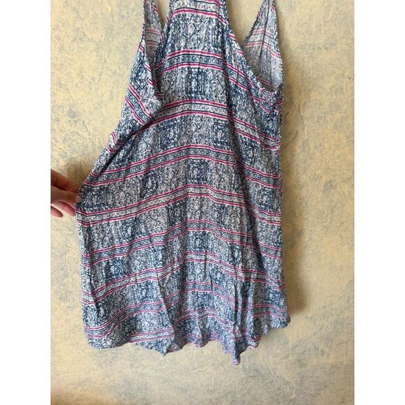 Frankie's Bikini's Coverup - Picture 2 of 4